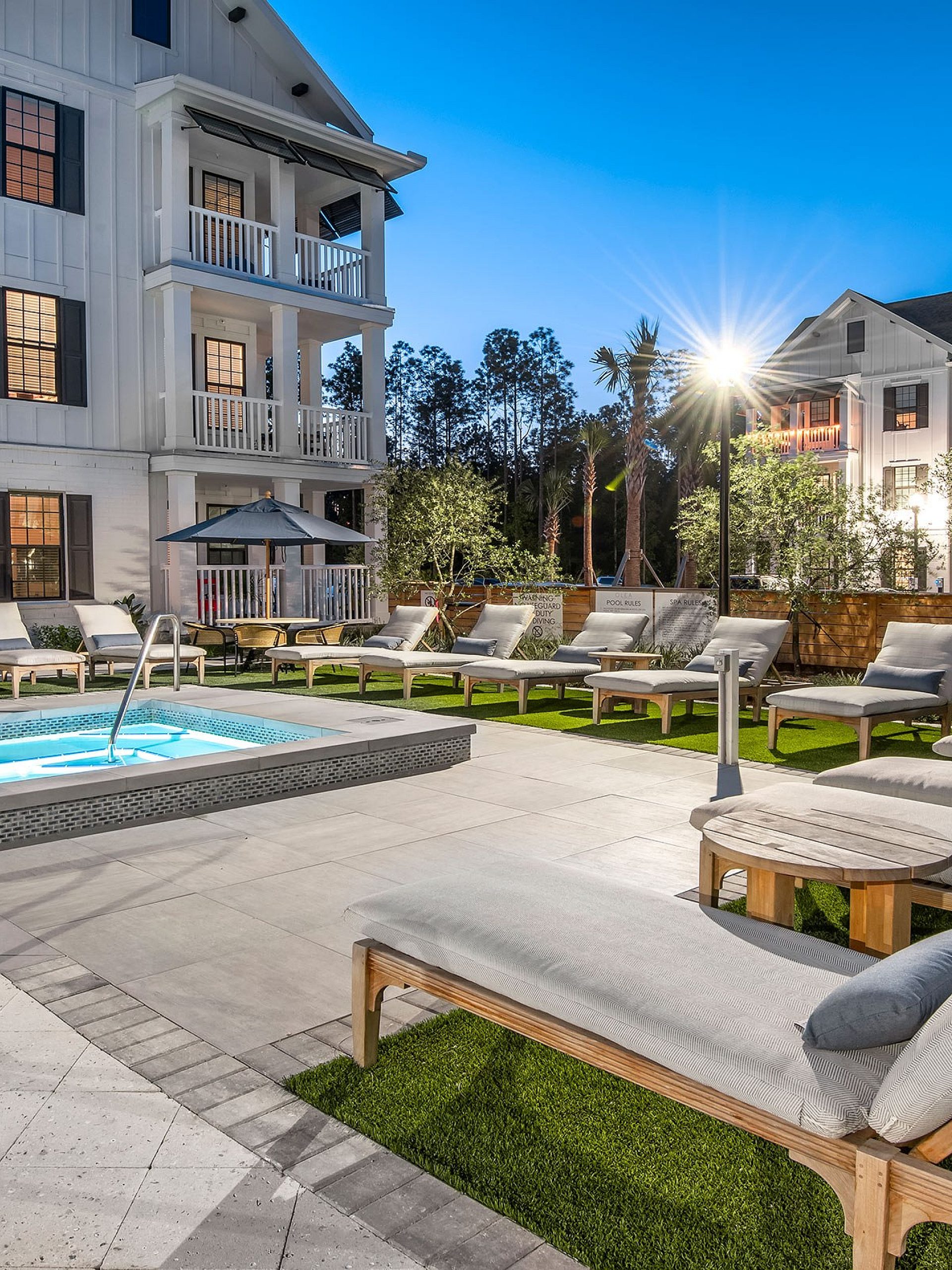 15 Olea Lifestyle Evening Pool