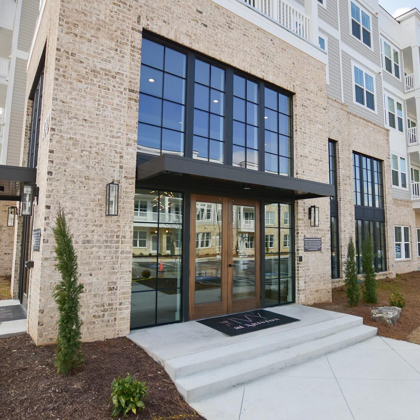 The Ivy at Ariston 41